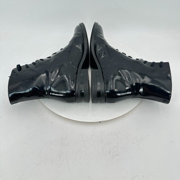 Freda Salvador Women Size 7.5 Black Patent Leather Plain Toe Lace Up Ankle Boot - Picture 6 of 11